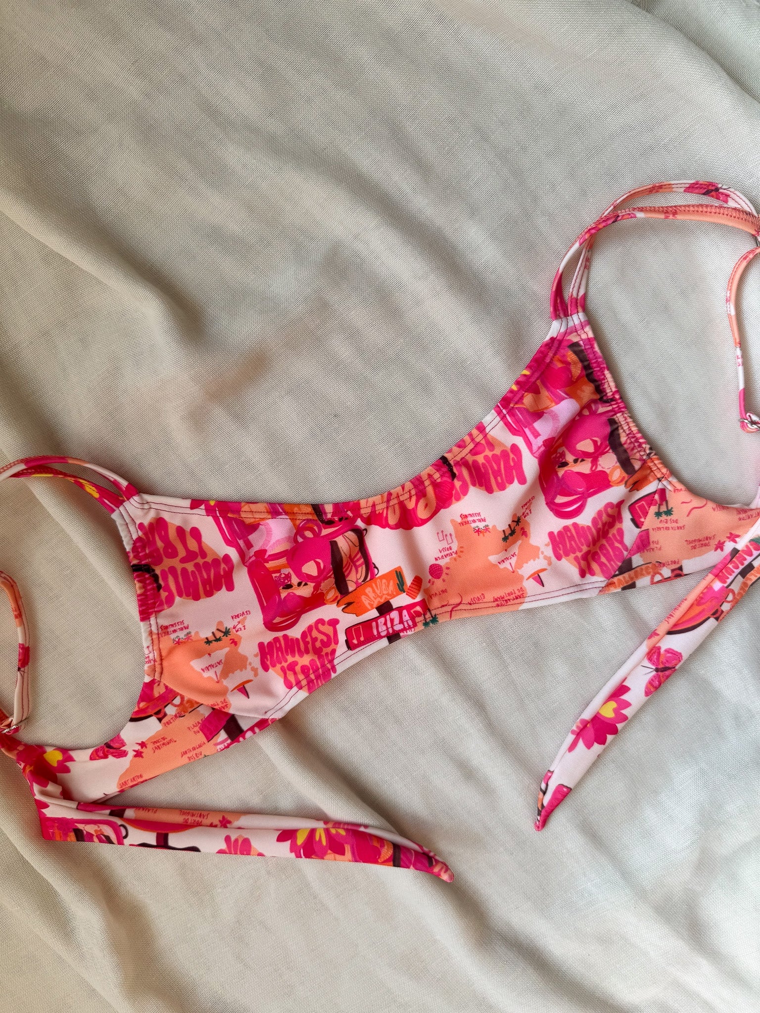 Corpiño Cala Isla Bonita